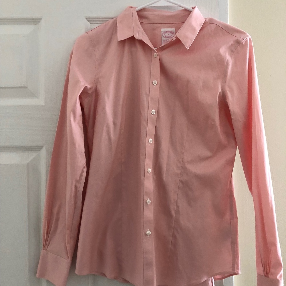 Women’s up shirt Brooks Brothers size 4